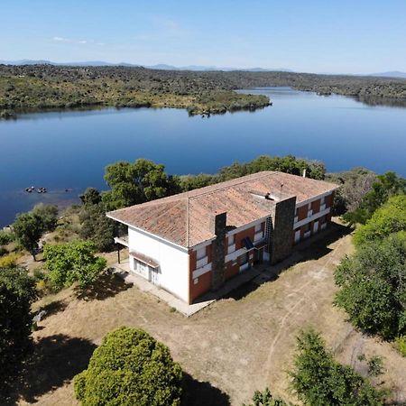 Albergue Alagon Natura Valdeobispo Buitenkant foto